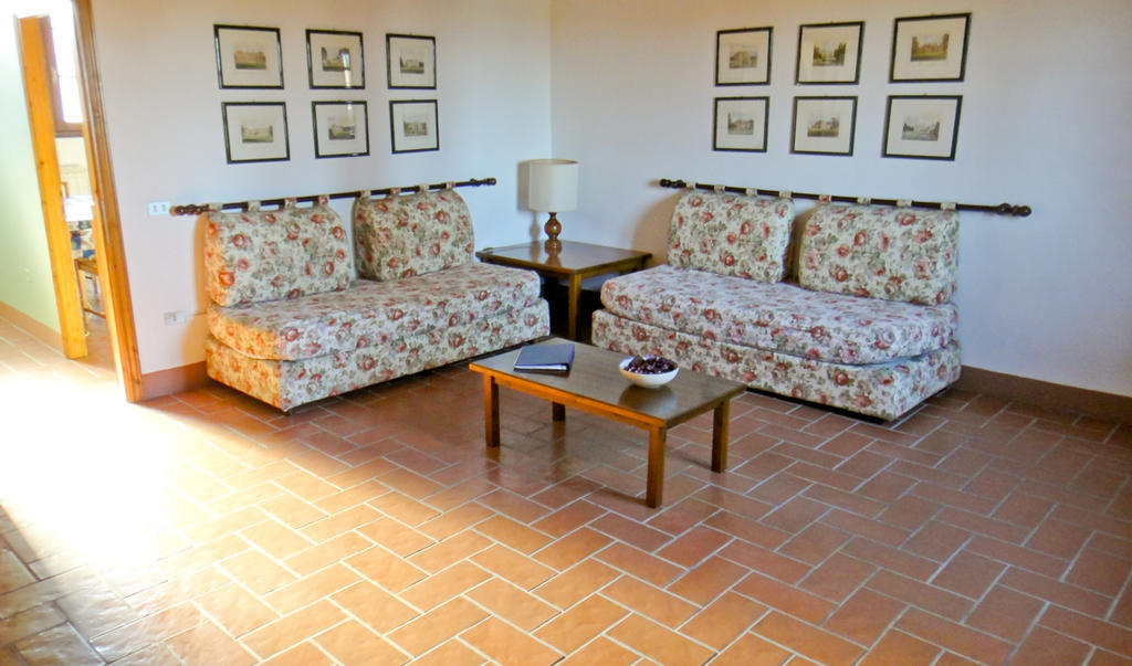 Tenuta Di Colle Alberti Agriturismo Villa Cerreto Guidi Rum bild